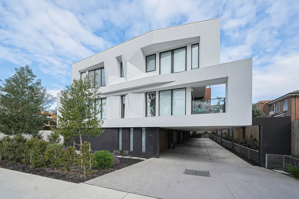 Modern Townhouse Living in a Premier Location