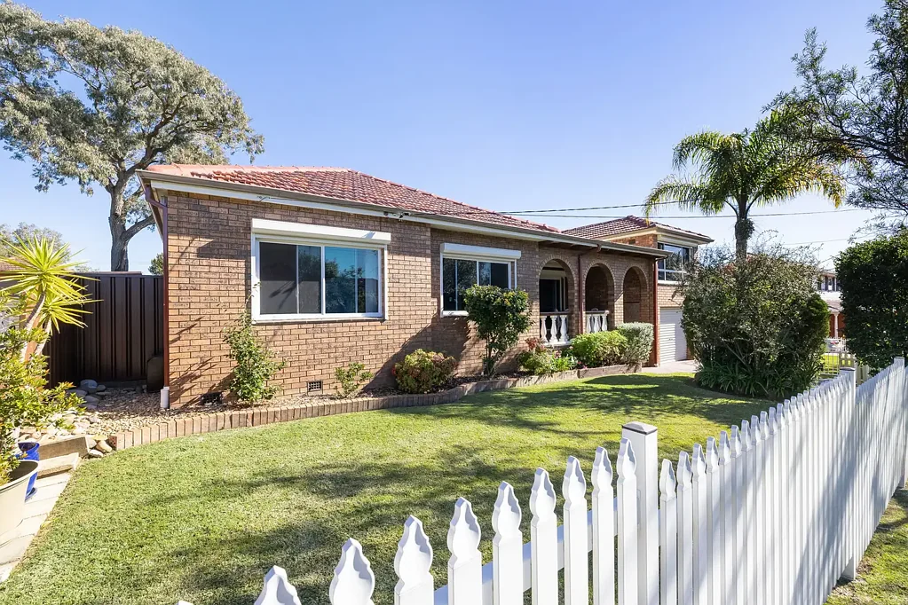 18 Eleanor Avenue, Belmore, NSW 2192