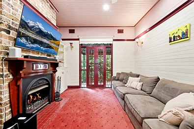 107 Showground Road, Castle Hill, NSW 2154, 3 slaapkamers, 1 badkamers, House