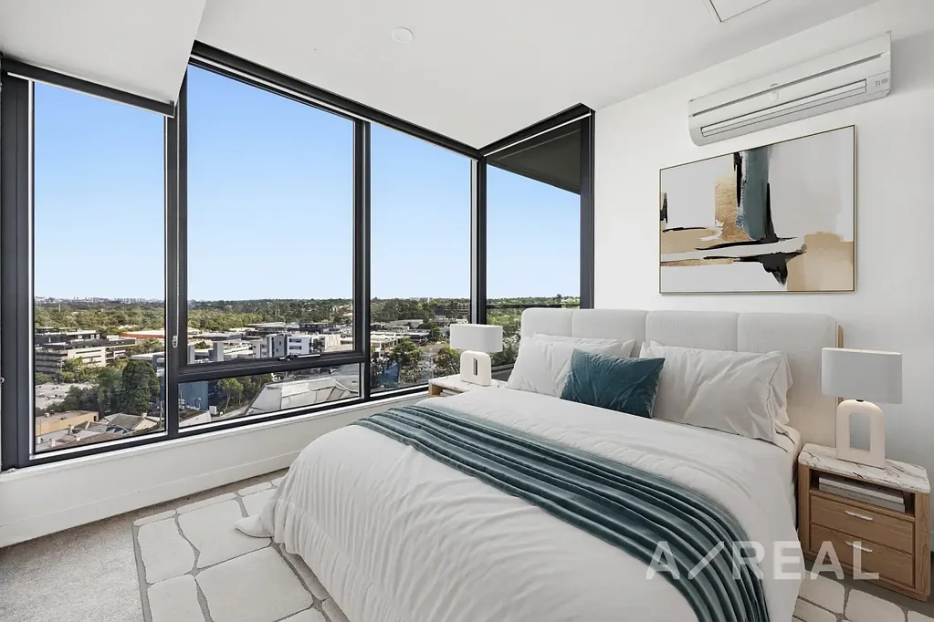 Glen Iris 2房 全景CBD视野 25米室内泳池 Bosch高端电器 私密安全社区 地下停车场 靠近Tooronga Station 绿色逃生路线 Resort Living with City View