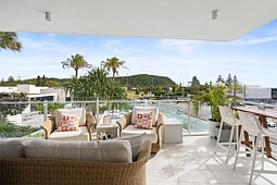 404/5 Nyrang Avenue, Palm Beach