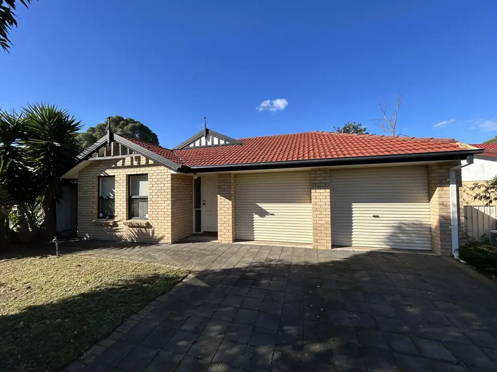 3 BEDROOM FAMILY HOME