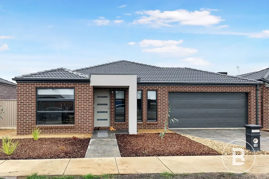 FOUR BEDROOM HOME WITH TWO LIVING AREAS