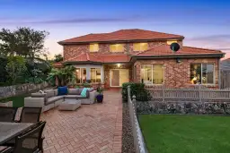 2 Hallstrom Place, Mona Vale