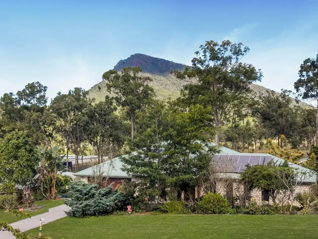 Aratula 4chambre A Storybook Escape with Stunning Mountain Views
