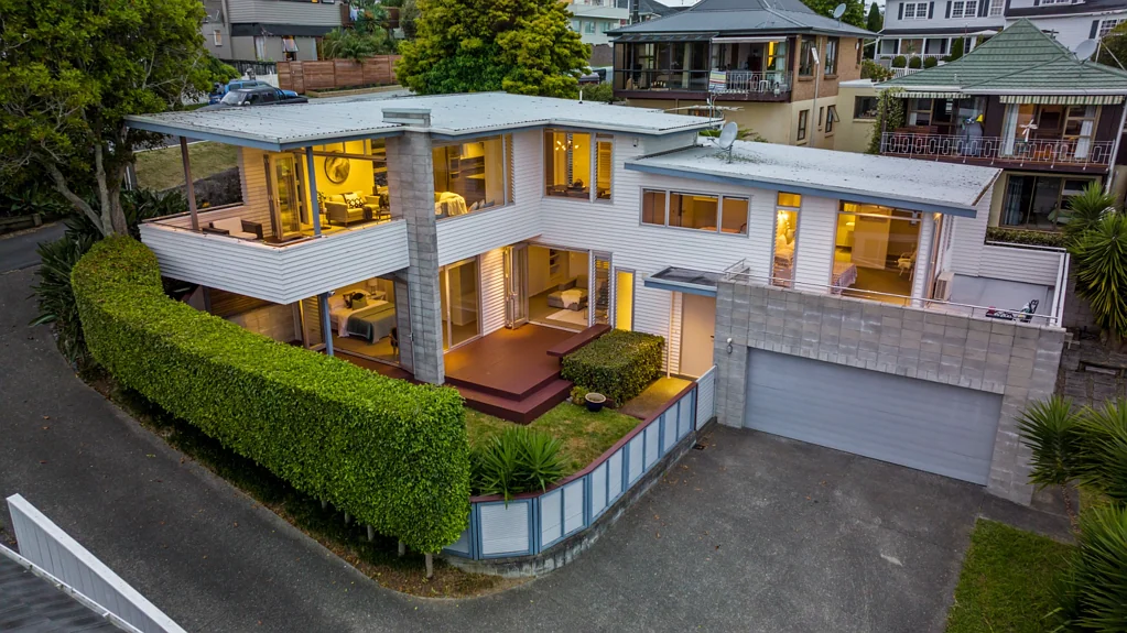 Takapuna, 4 bedrooms