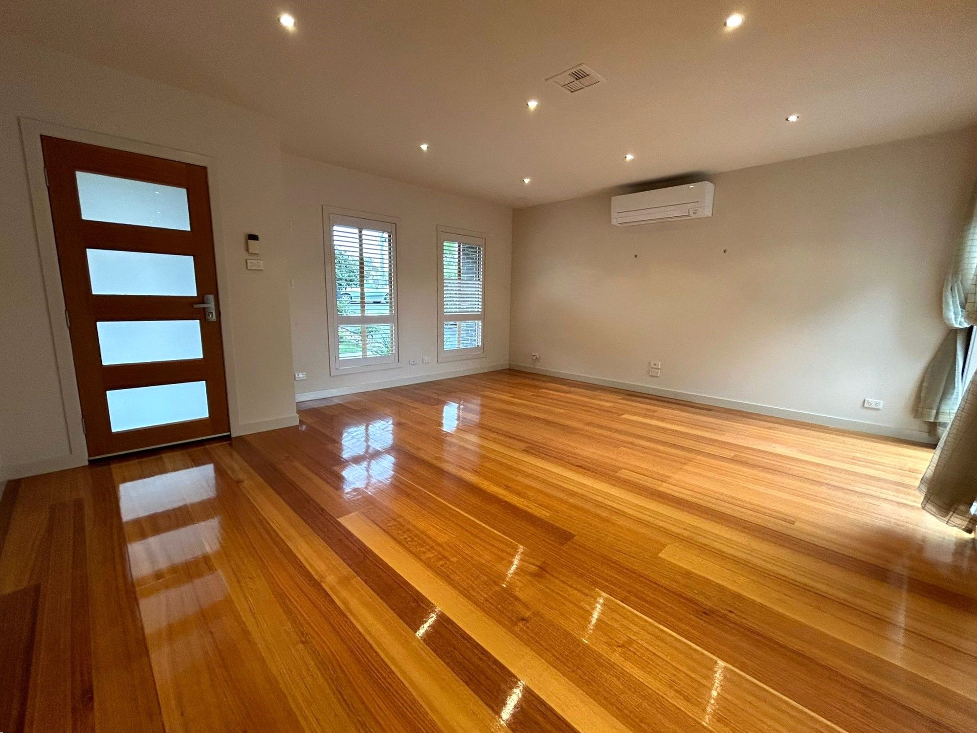 6 WENDORA ST, STRATHMORE VIC 3041, 0房, 0浴, Townhouse