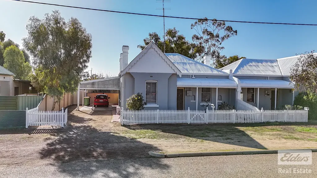 27 Charles Street, Northam, WA 6401