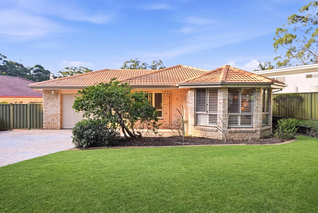 Bensville 4 Slaapkamer Spacious Single-Level Family Living in a Peaceful Bensville Setting