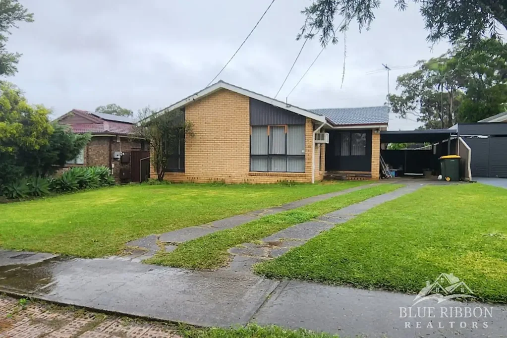 Fully Renovated Residence – Modern Comfort in a Peaceful Locale