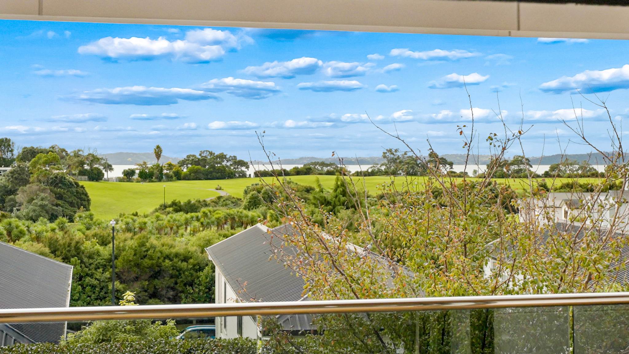 84 Intrepid Crescent, Beachlands, Manukau City, 5 Schlafzimmer, 4 Badezimmer, House