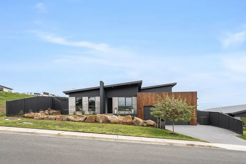33 Ridgeview Crescent, Riverside, TAS 7250