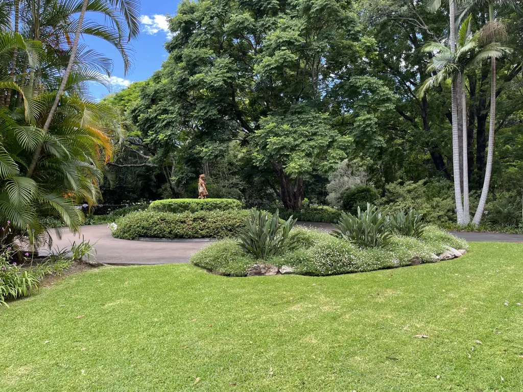 Coffs Harbour 5Zimmer Luxurious Living Awaits: Private Resort-like Oasis