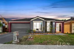 6 Maddock Drive, Cranbourne East