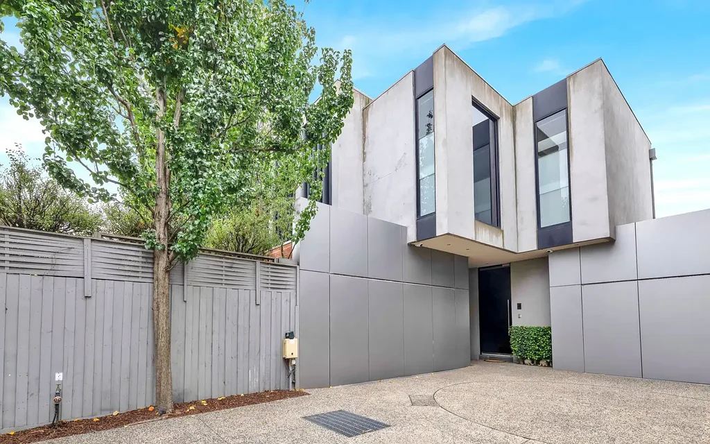 Refined Living with House-Like Proportions in an Exclusive Brighton Address
