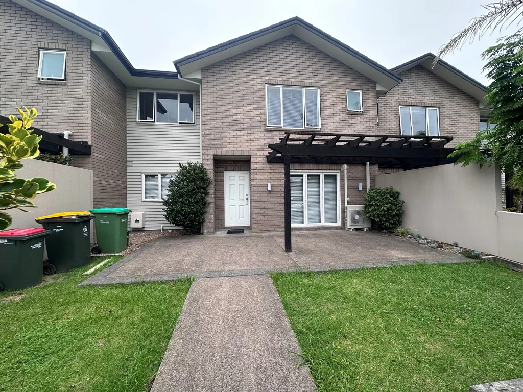 4 bedroom in Flatbush