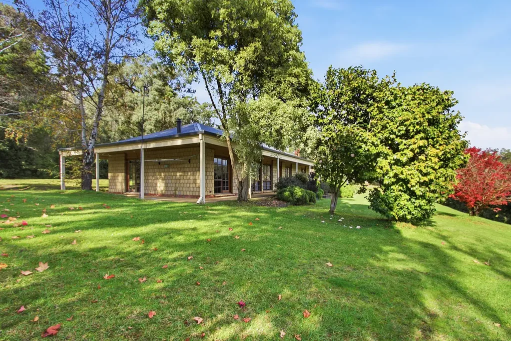 9 Rifle Range Road, Traralgon South, VIC 3844, 3 Bedrooms, 2 Bathrooms, House