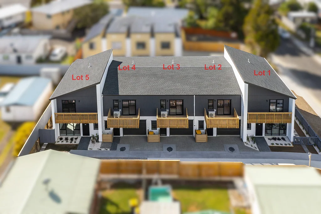 Henderson 2房  Affordable - 2 Beds 2Baths+1 Study & Garage!
