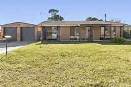 22 Ironbark Crescent, Banks