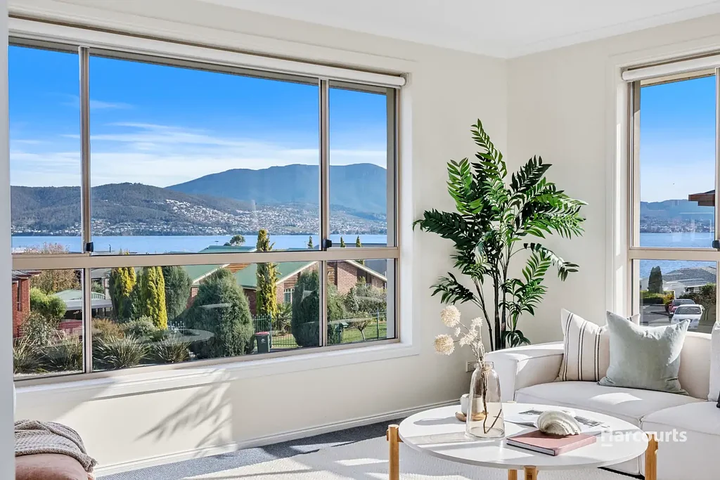 80 Pindos Drive, Tranmere, TAS 7018