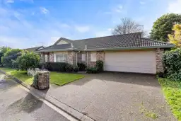 25H Youngs Road, Papakura