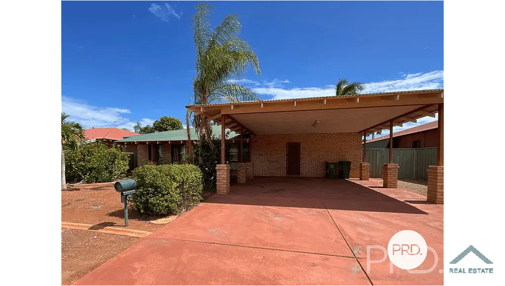 33 Middleton Way, Nickol - Available June 16th!