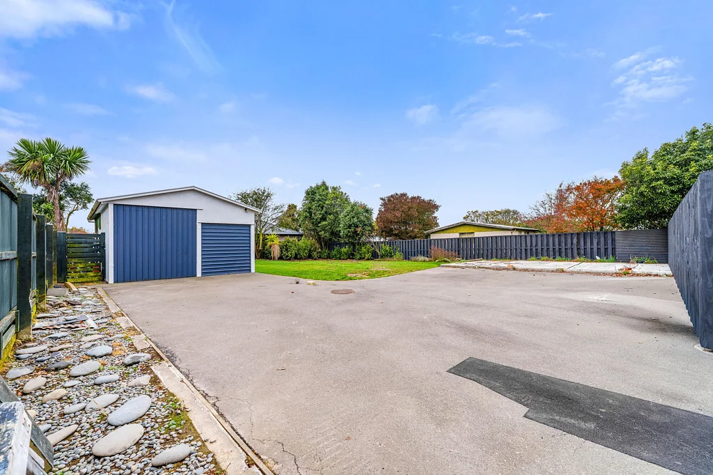 Rolleston  No Covenant Section In Central Rolleston