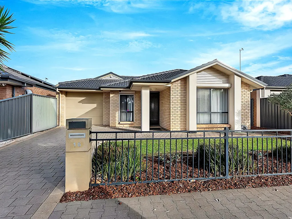 16 Oregon Avenue, Andrews Farm, SA 5114