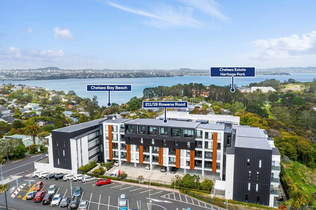 Birkenhead 2 Bedroom Priced to Sell! $699,000