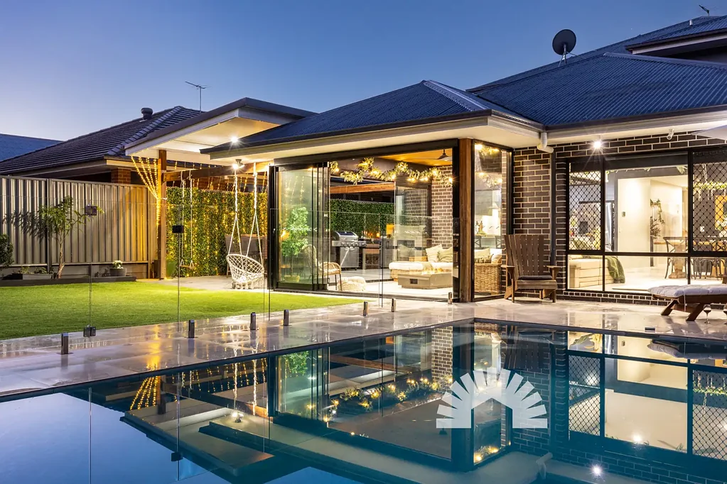 Mango Hill 7ห้องนอน Rare Luxury Multi-generational Living in Capestone