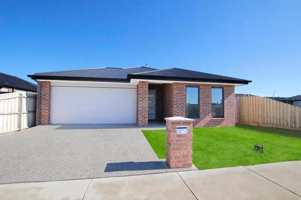 Warrnambool 4房  New Family Living On Offer