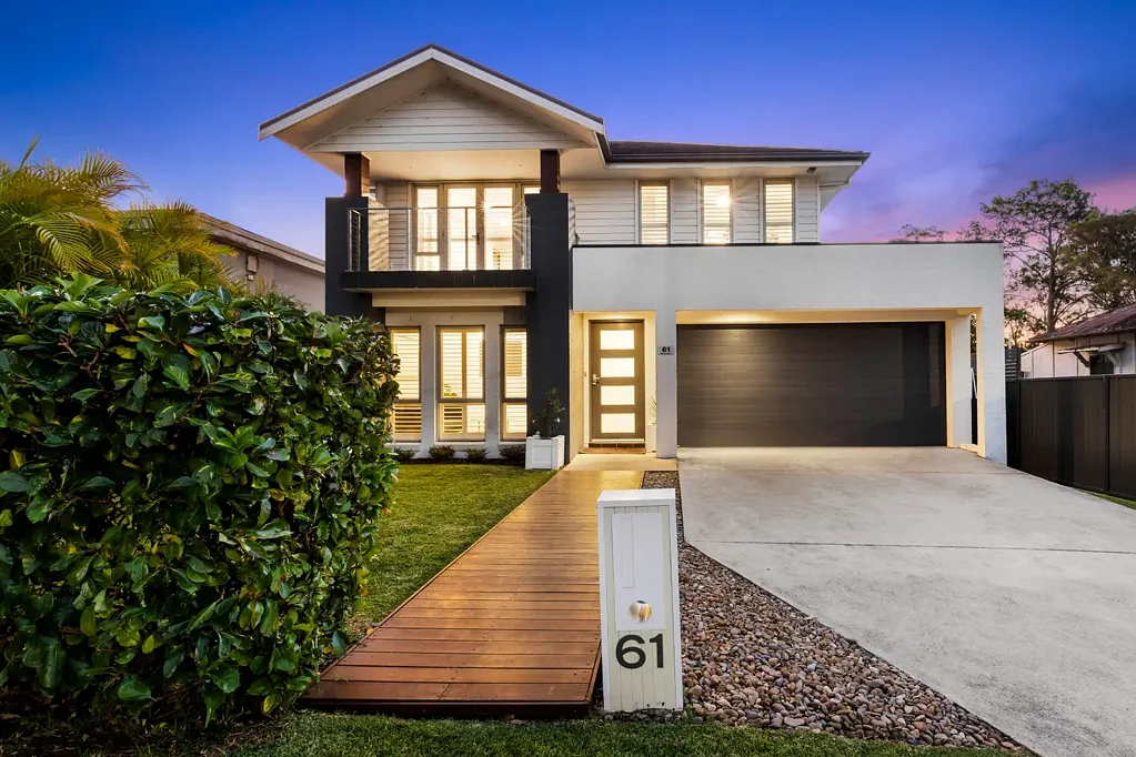 Gymea Bay 4कमरा Generous Family Home