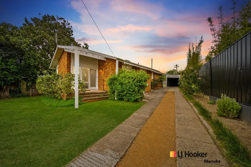 27 Carstensz Street, Griffith, ACT 2603