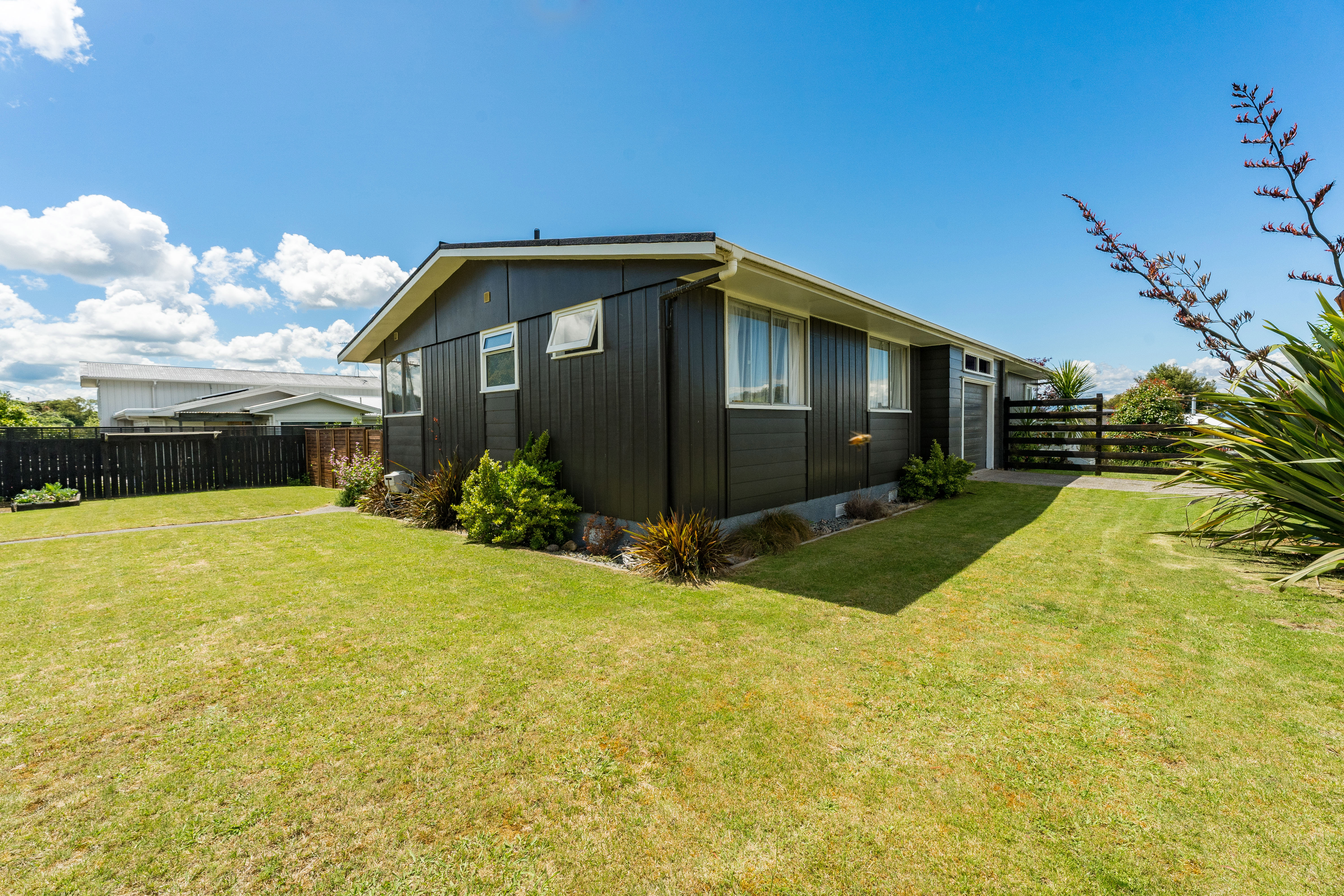 11 Besley Place, Acacia Bay, Taupo, 2 રૂમ, 1 બાથરૂમ, House