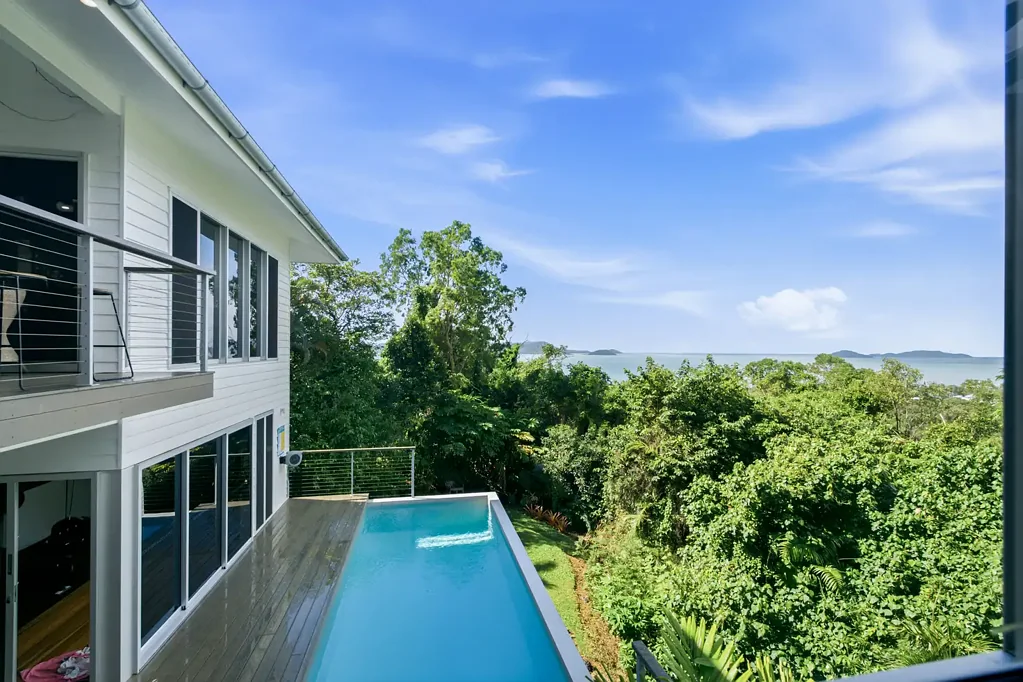 South Mission Beach 4Kwarto Elevate Your Lifestyle,  Premium Builder’s Own Masterpiece with Panoramic Ocean + Island Views !