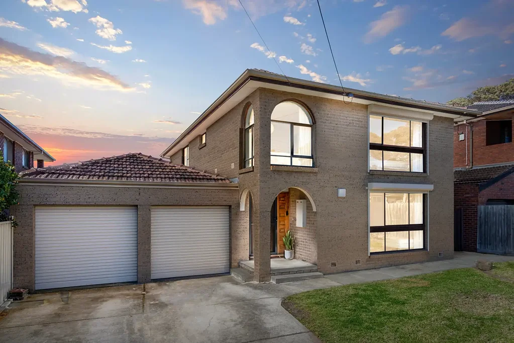 Keilor East 4 Bedroom Family Friendly Home in Prestigious School District