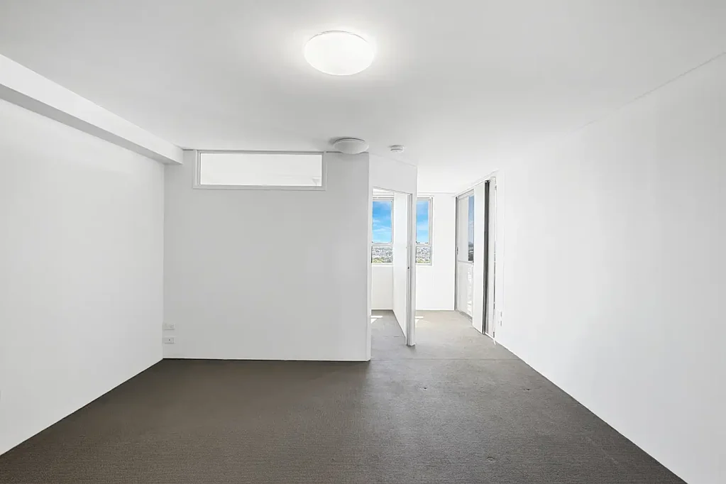 North Facing 2 Bedroom Apartment with City and Bay Views