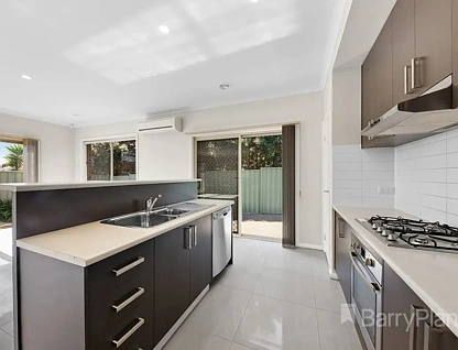 21 Kunuka Circuit, Caroline Springs, VIC 3023, 3 침실, 2 욕실, House