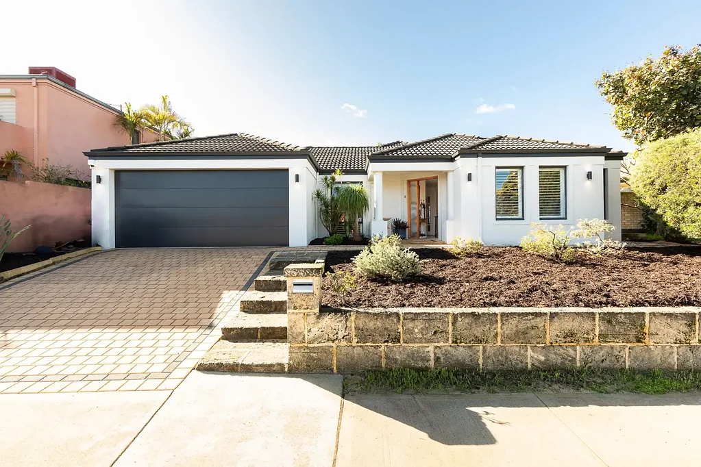 82 Peninsula Road, Maylands, WA 6051