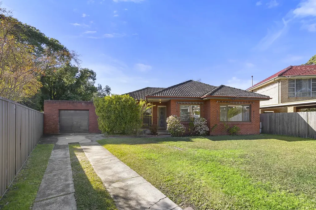 Spacious Family Home with Large Level Backyard and Park Access