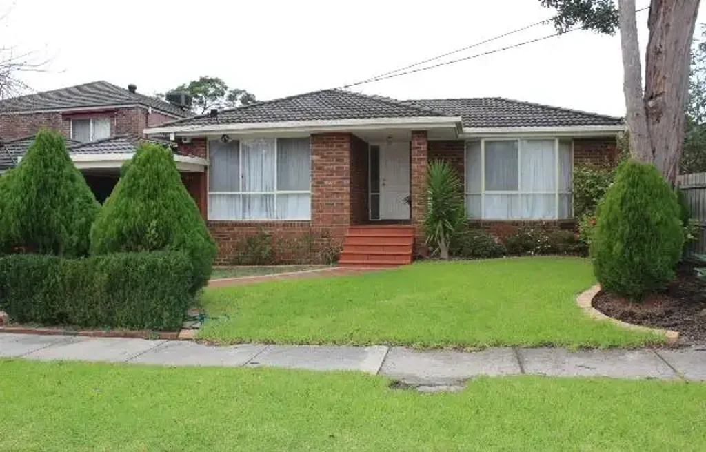 Family Living - Quiet Residential Street