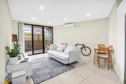 17/8-12 Linden Street, Toongabbie