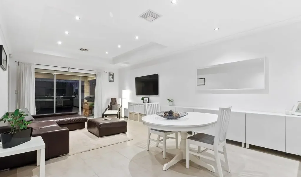 1B Eastdene Circle, Nollamara, WA 6061