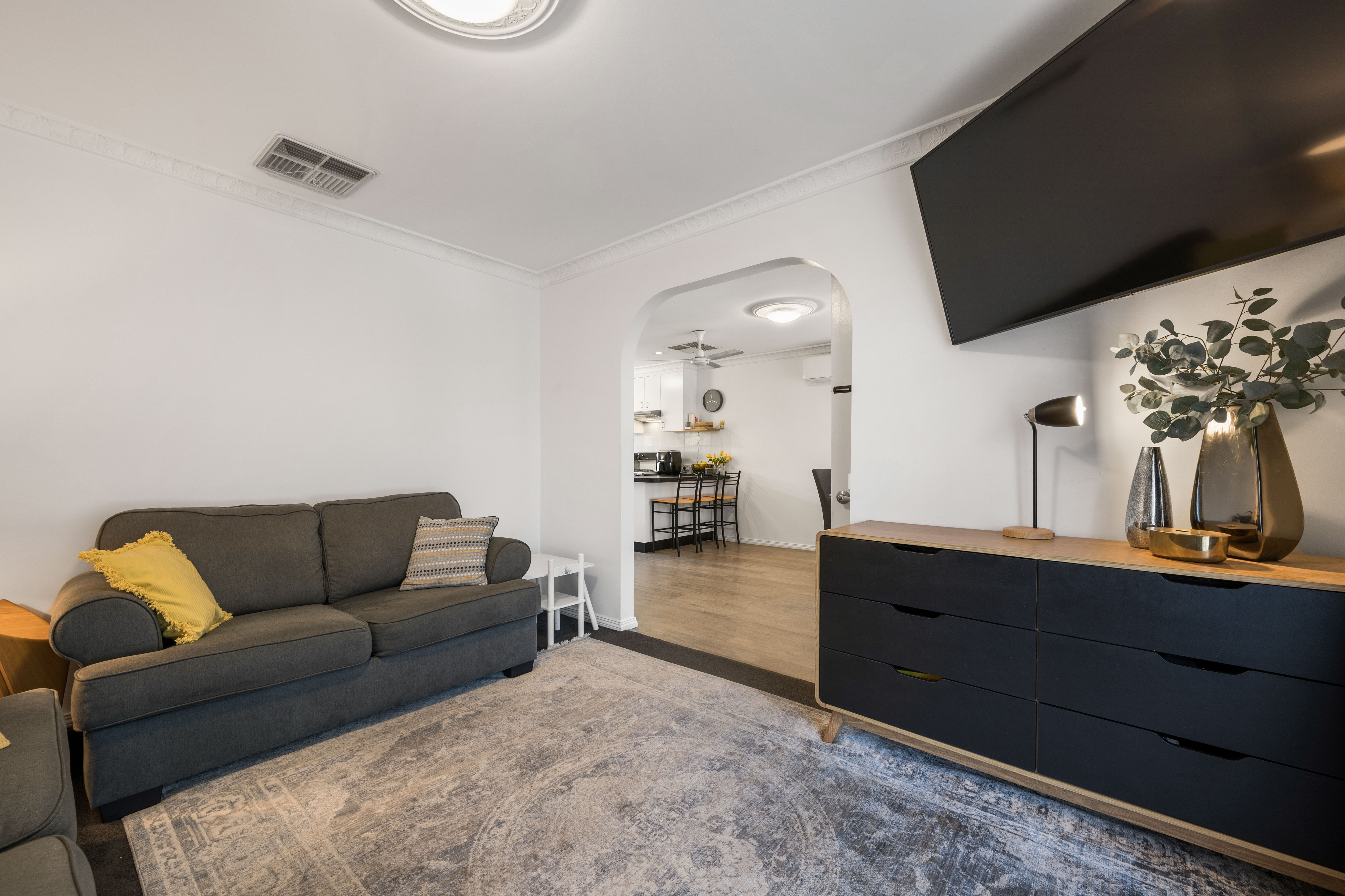 UNIT 1 12 CHIFLEY ST, WEST WODONGA VIC 3690, 0 غرف, 0 حمامات, Unit