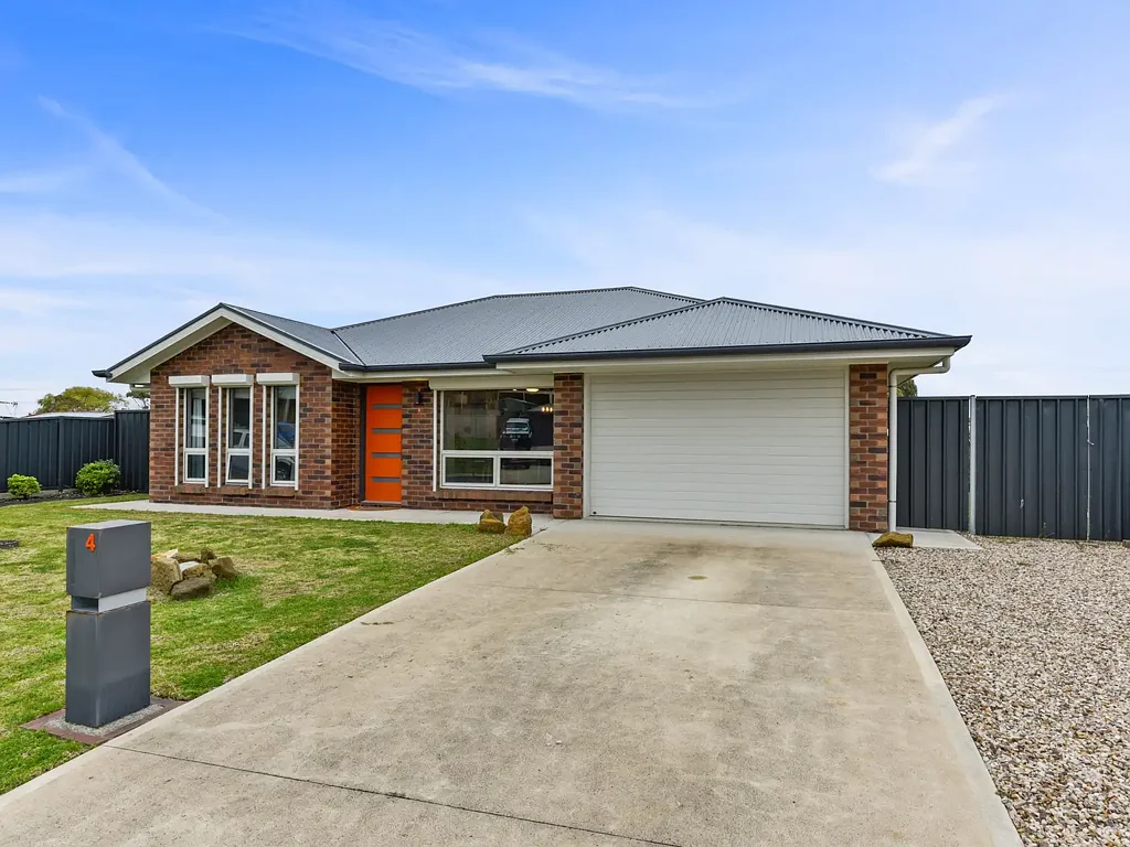 4 Finlayson Court, Millicent, SA 5280