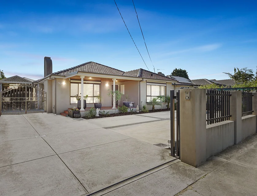 57 Jaguar Drive, Clayton, VIC 3168, 4房, 1浴, 独立屋