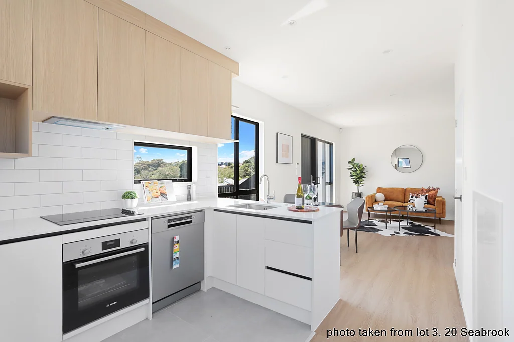 4/20 Seabrook Avenue, New Lynn, Waitakere City, Auckland