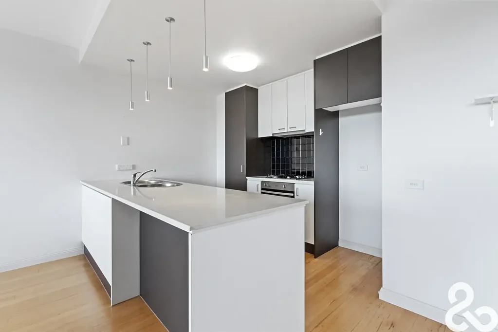 Chic 2-Bedroom at Excelsior Apartments