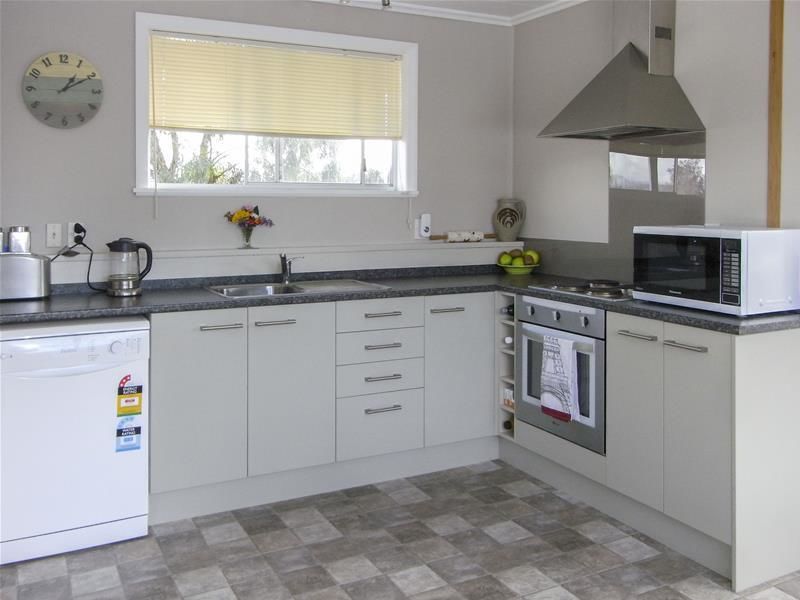 38d Mclauchlan Street, Springlands, Marlborough, 3 Schlafzimmer, 1 Badezimmer