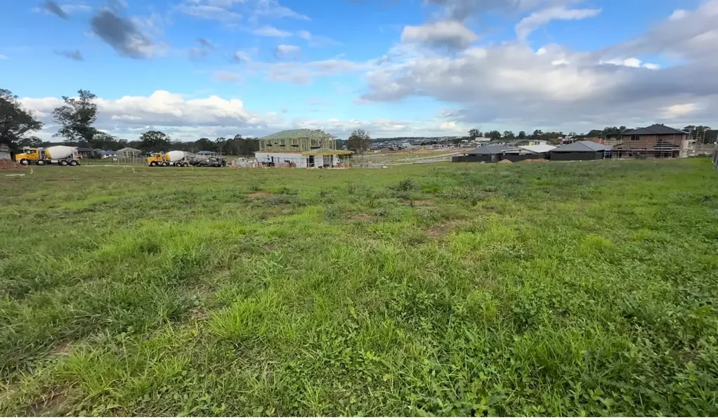 Oakville Build Your Family Home on Registered Land